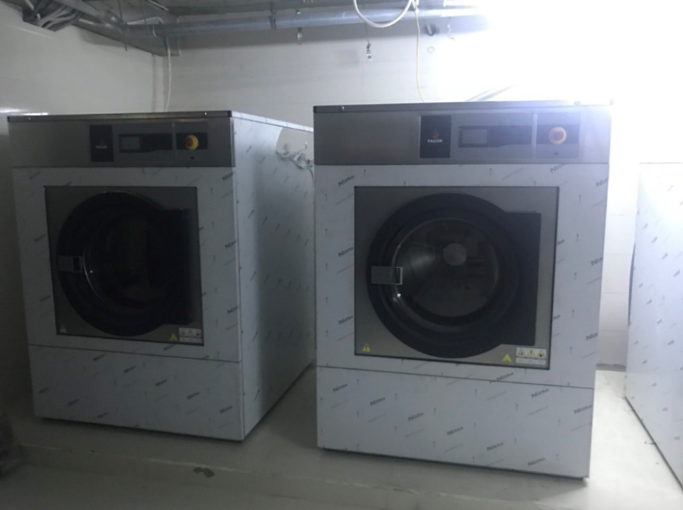 Máy giặt công nghiệp 20kg Fagor LN 18